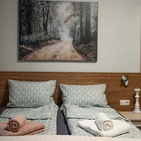 Apartman Ndk Garden At Vitosha Blvd Absolutely Center With Free Parking Szófia