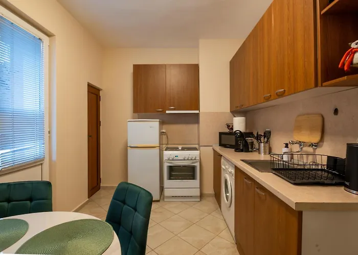 Ndk Garden At Vitosha Blvd Absolutely Center With Free Parking סופיה