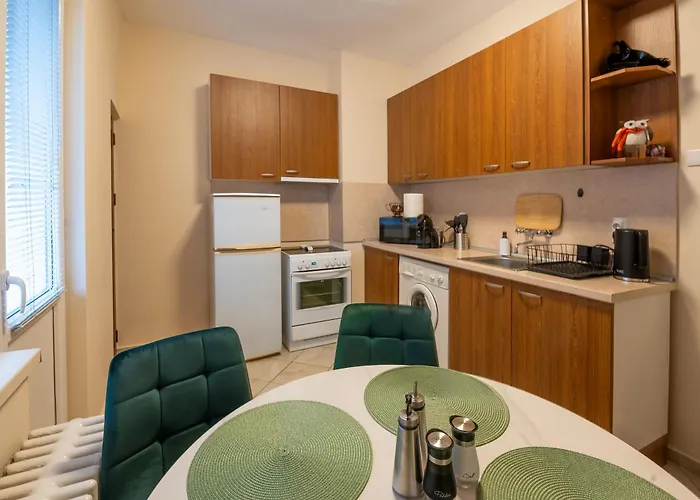 Ndk Garden At Vitosha Blvd Absolutely Center With Free Parking דירה