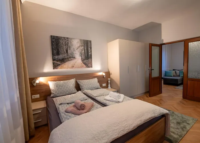 Ndk Garden At Vitosha Blvd Absolutely Center With Free Parking